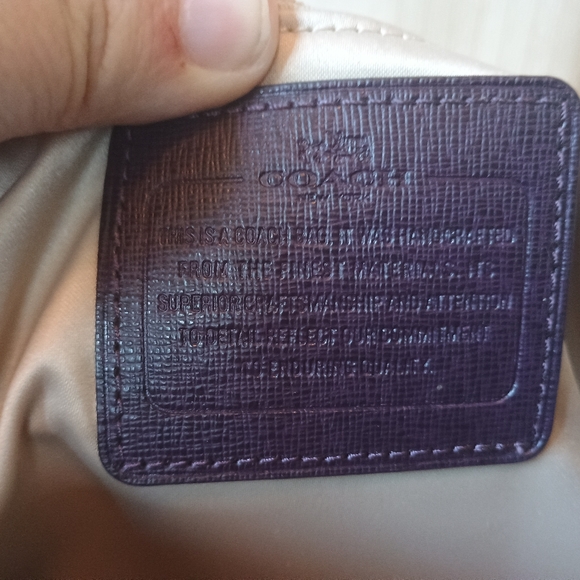 Coach Park Leather Carryall - Picture 2 of 8